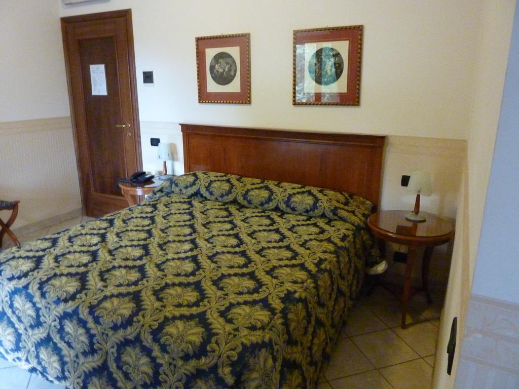 Hotel Belvedere Turin Zimmer foto